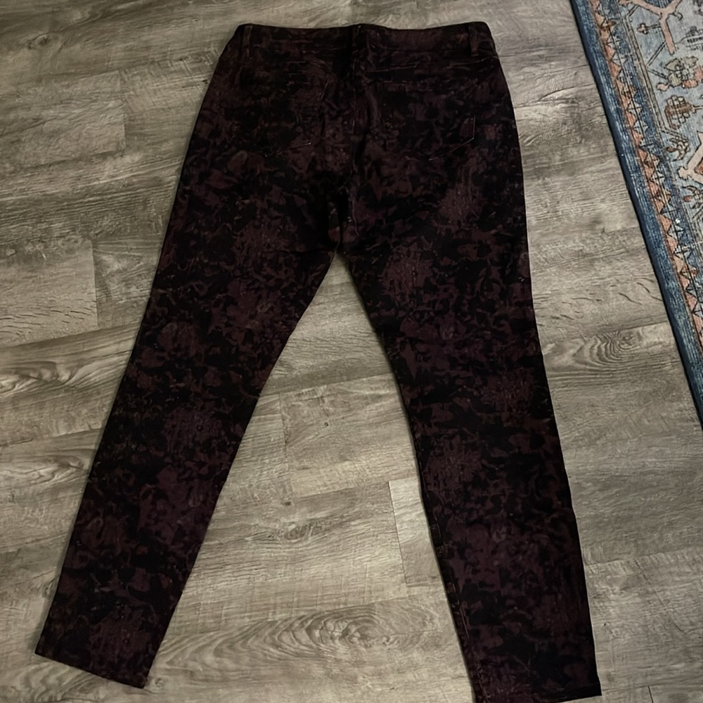 Cabi Purple Camo Jeans Style 159 - Picture 5 of 6